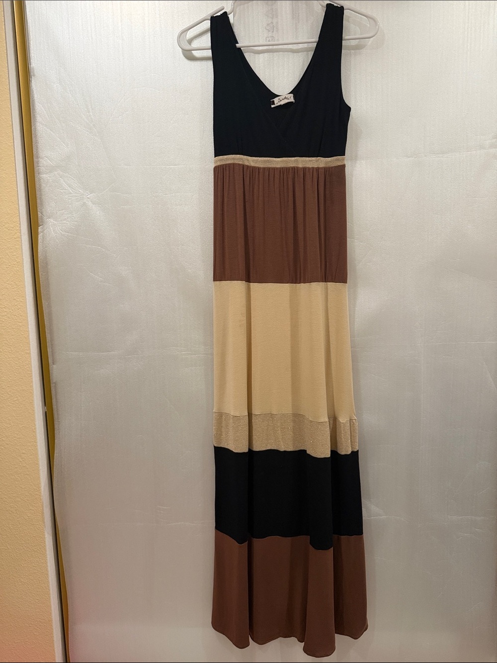 Sweetees Sleeveless Colorblock Maxi Dress in Black, Brown & Cream